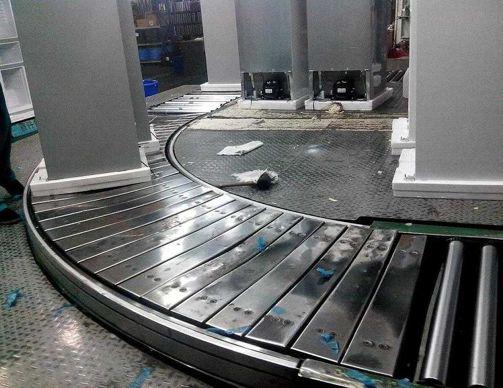 山東重型鏈板輸送機